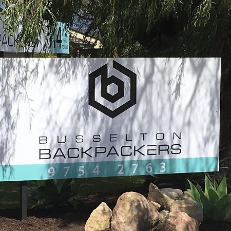 Bunkers Backpackers Hostel Busselton Buitenkant foto