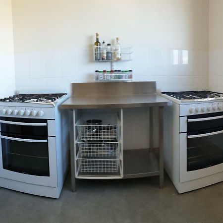 Bunkers Backpackers Hostel Busselton Buitenkant foto