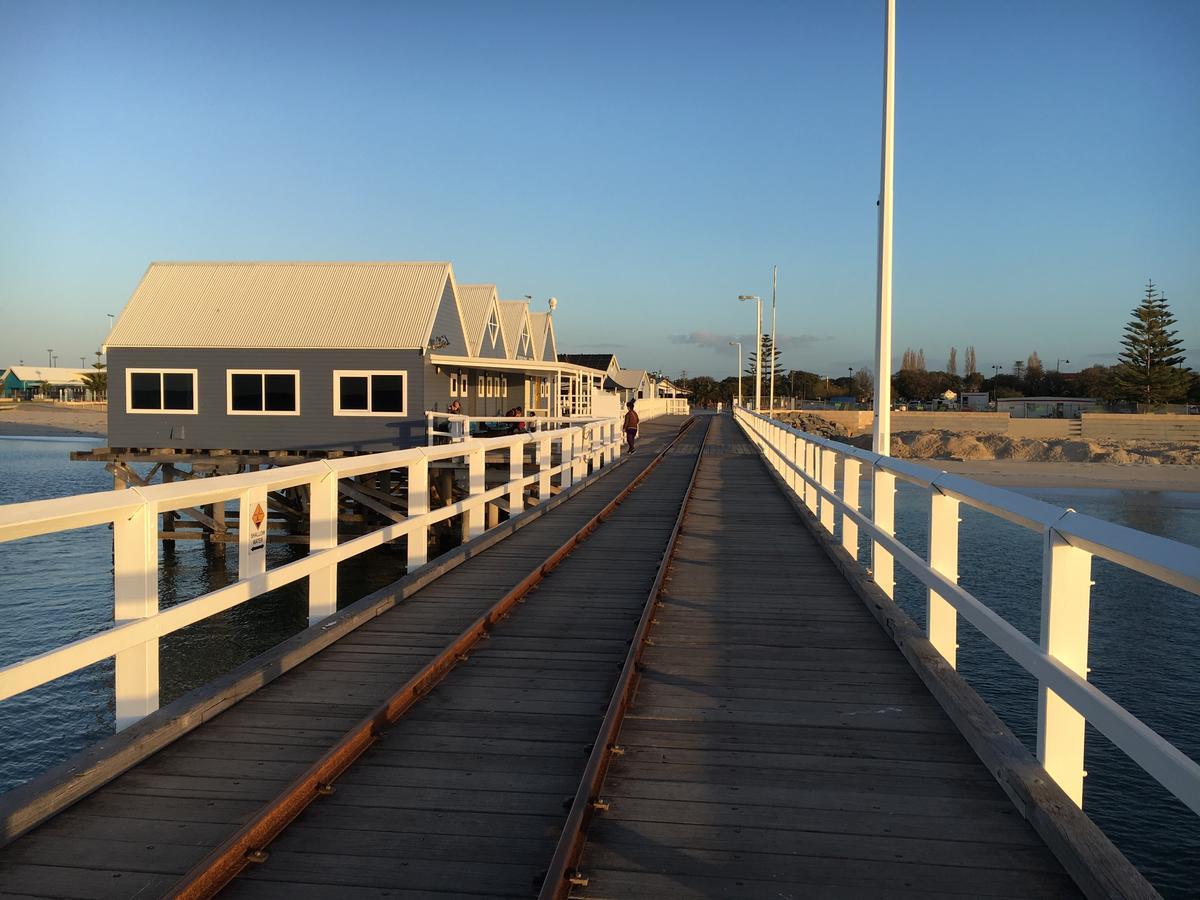 Bunkers Backpackers Hostel Busselton Buitenkant foto